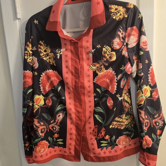 CBR Chic Long Sleeve Floral Butterfly's Lady Bug Bees Snake Top Size M - Picture 6 of 11